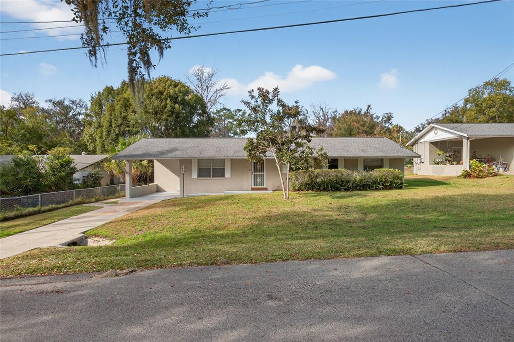 746 SE 29TH TERRACE