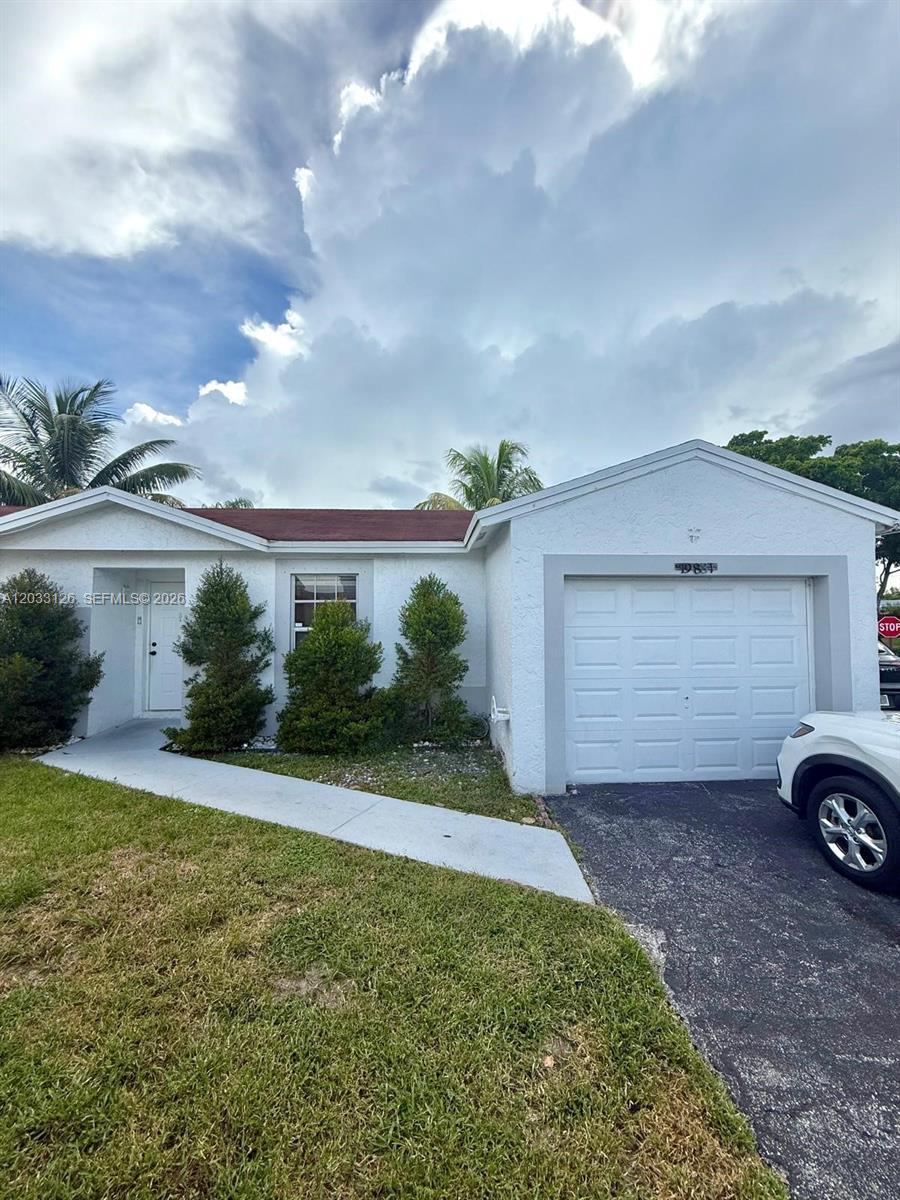 19831 NW 65th Ct # 0, Hialeah FL 33015