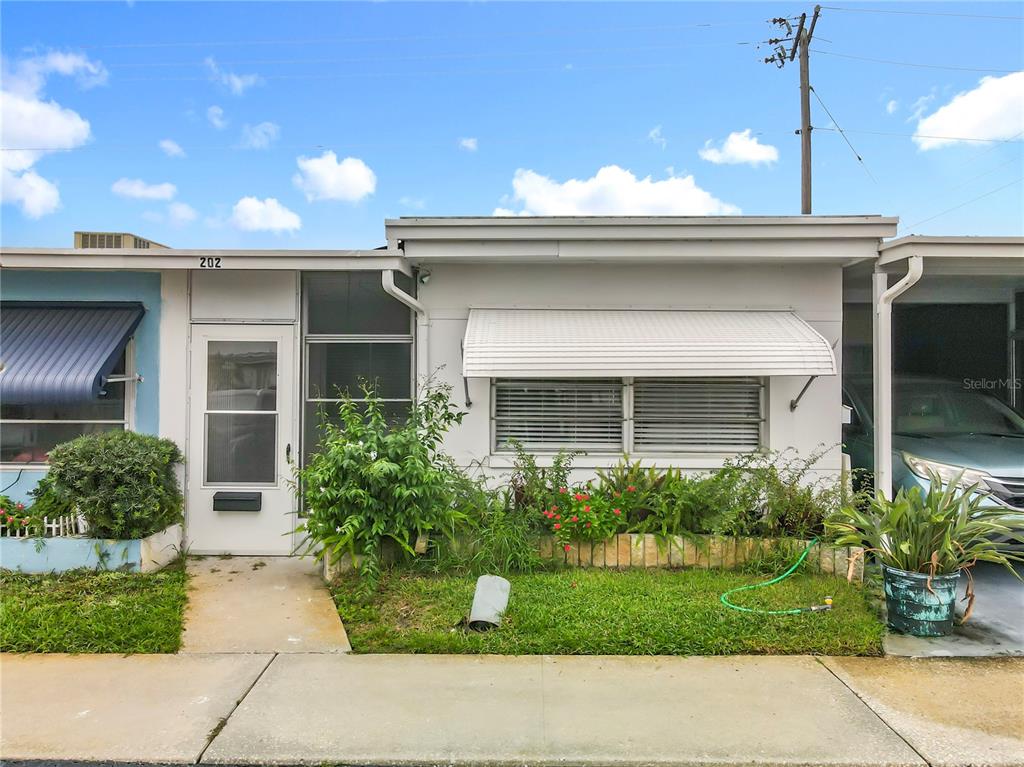 250 ROSERY ROAD NW UNIT 202