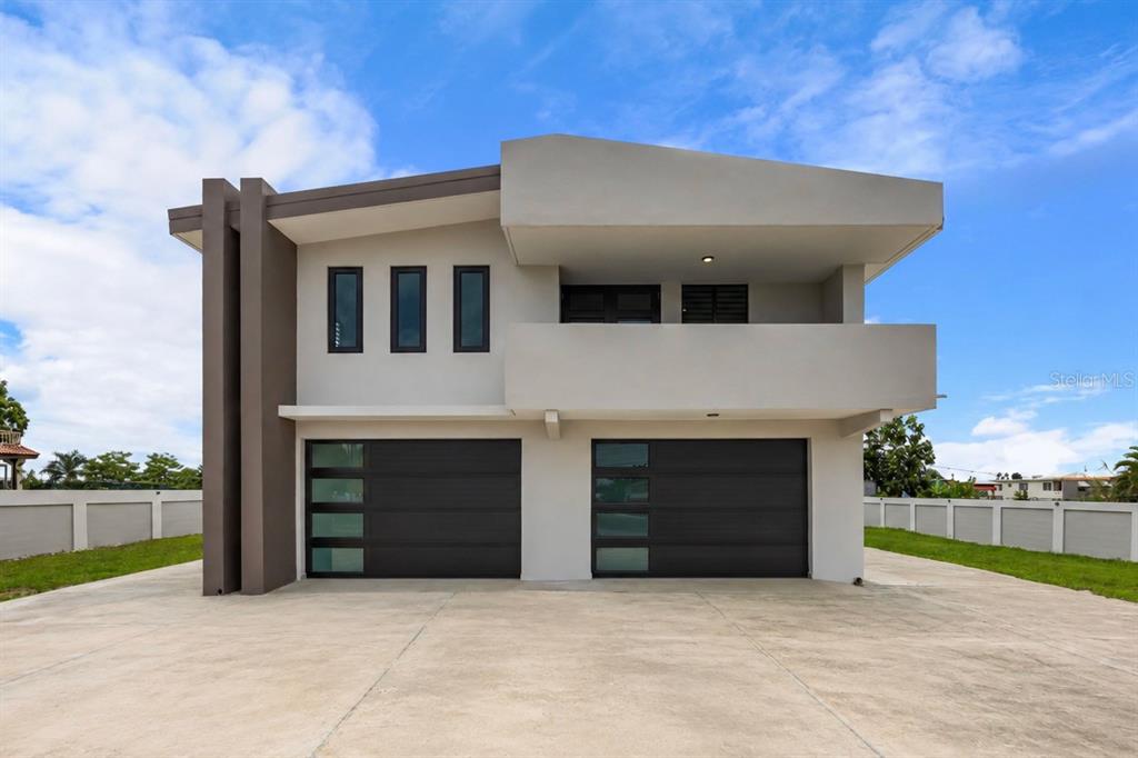 4 REXVILLE VAN SCOY
