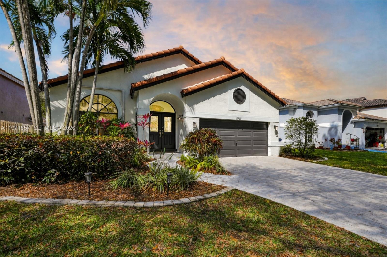 2772 Sucre Ave, Cooper City FL 33026