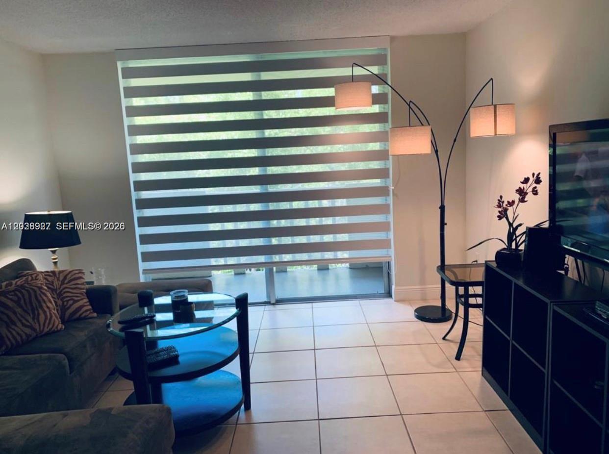 1800 Sans Souci Blvd # 402, North Miami FL 33181