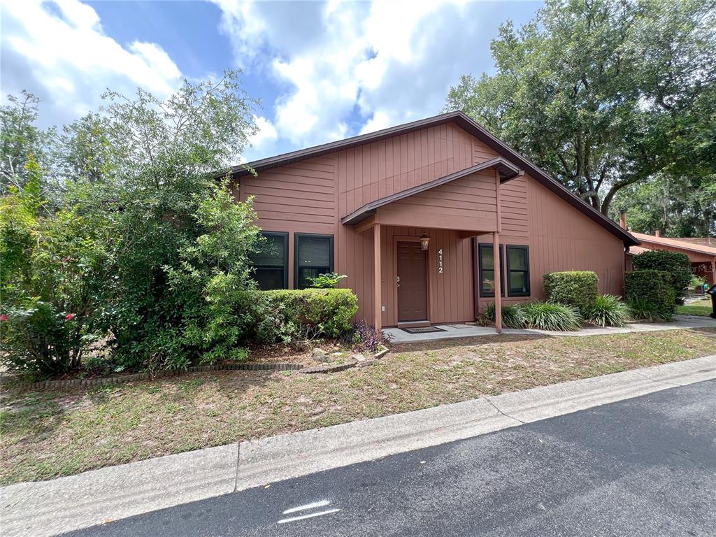 4112 NW 16TH DRIVE