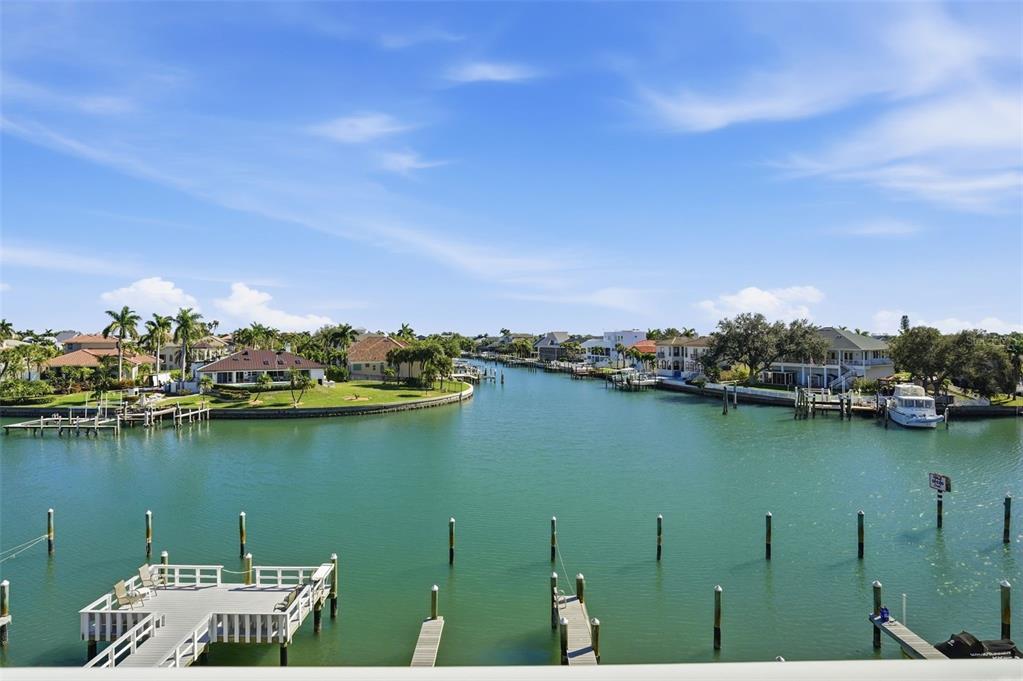 719 PINELLAS BAYWAY S UNIT 305