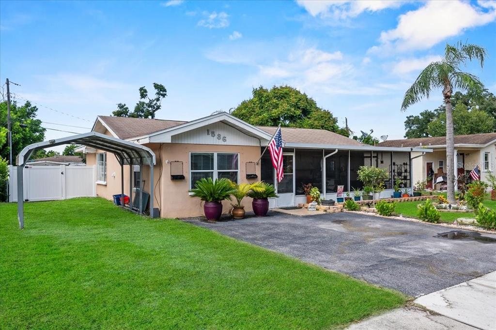 1536 LAKEVIEW ROAD