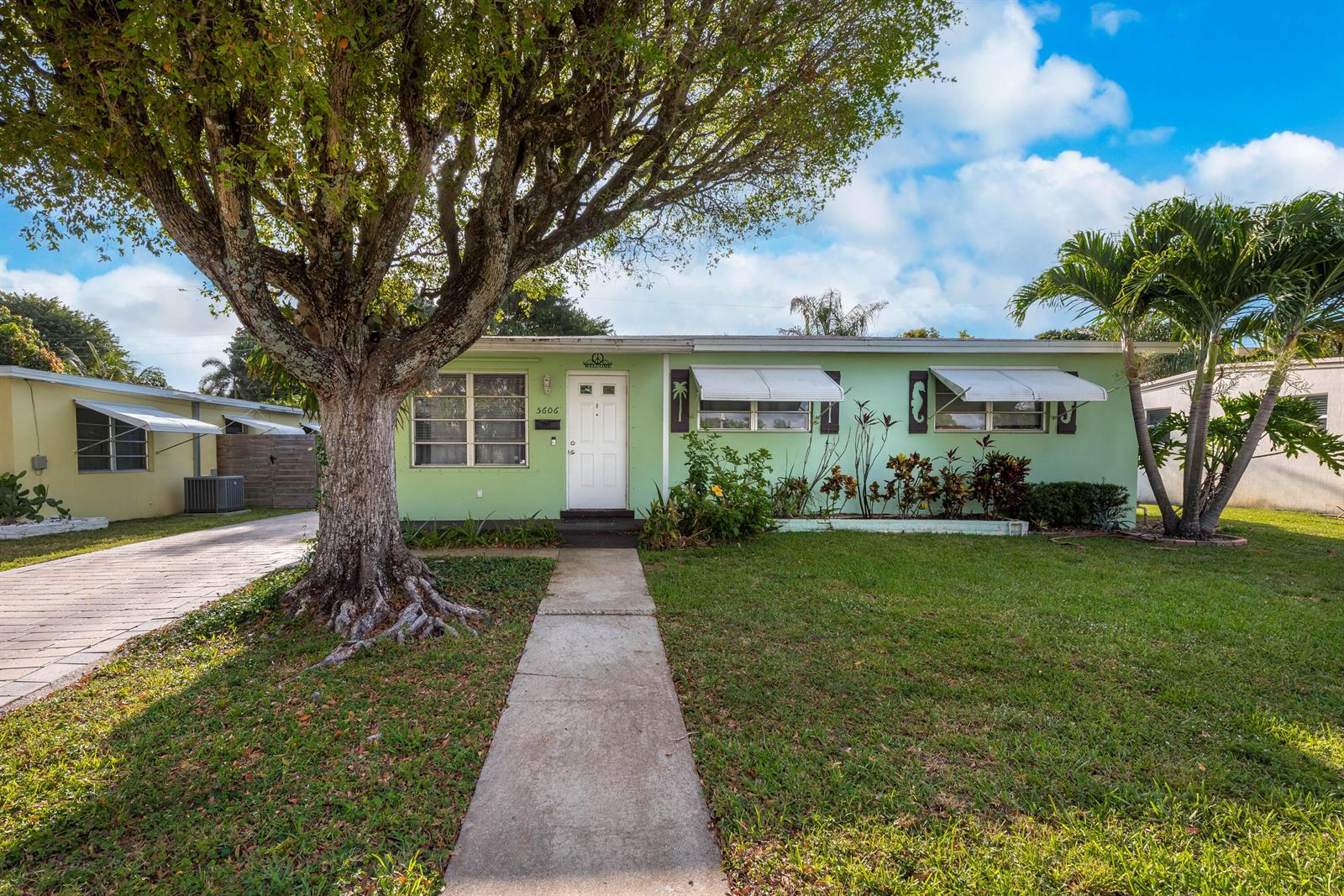 5606 Hobart Avenue, West Palm Beach FL 33405