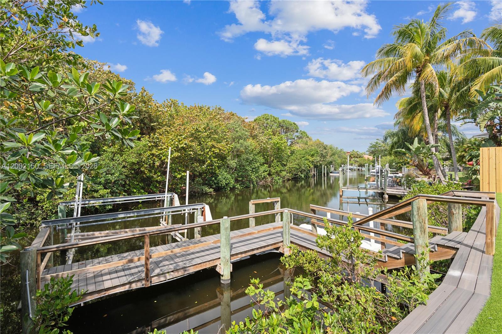 14019 N Miller Dr, Palm Beach Gardens FL 33410
