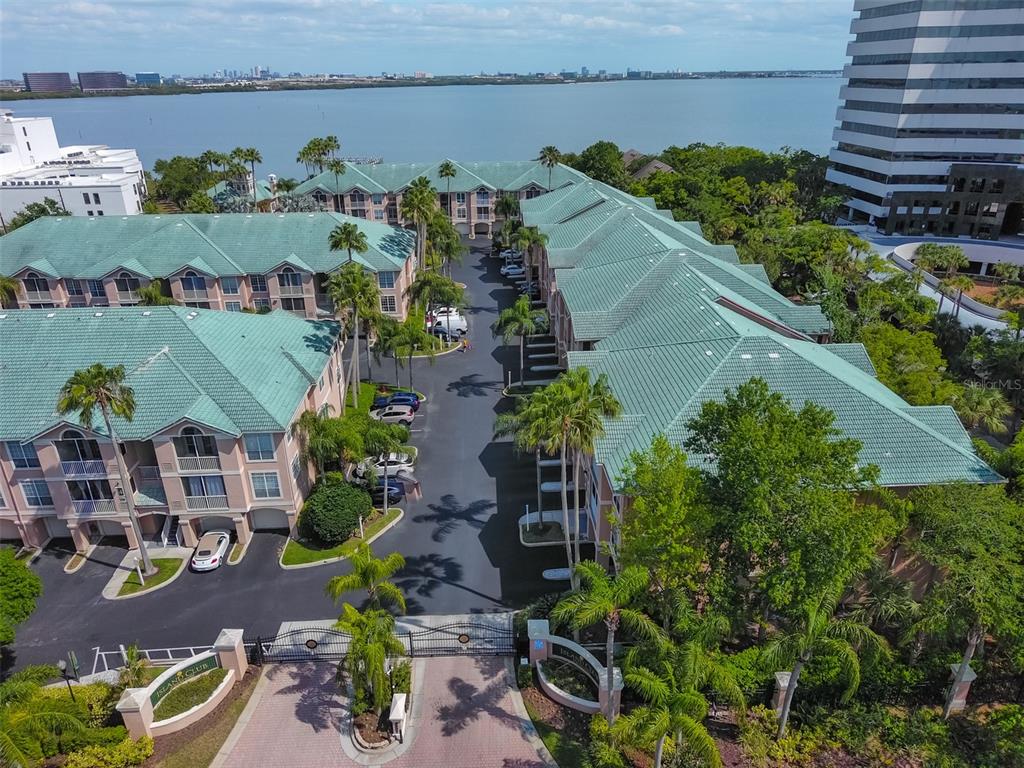 2305 BAY CLUB CIRCLE UNIT 2305