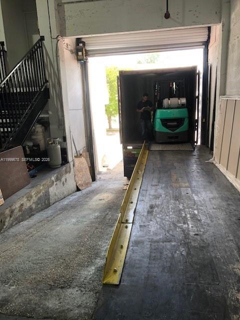 MIAMI, FL — photo 3 of 3