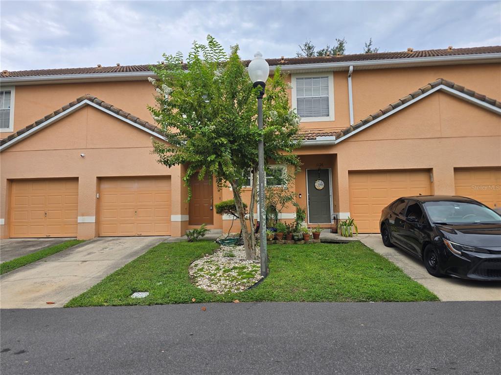 1124 N FAIRWAY DRIVE