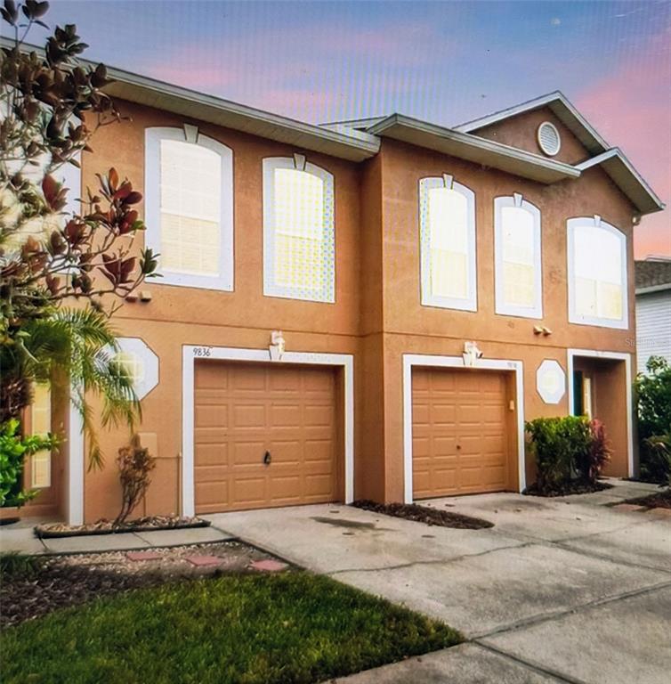 9836 ASHBURN LAKE DRIVE
