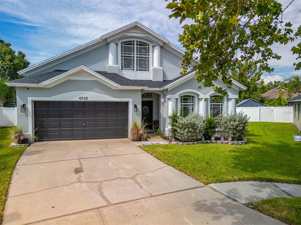 6928 BLUFF MEADOW COURT