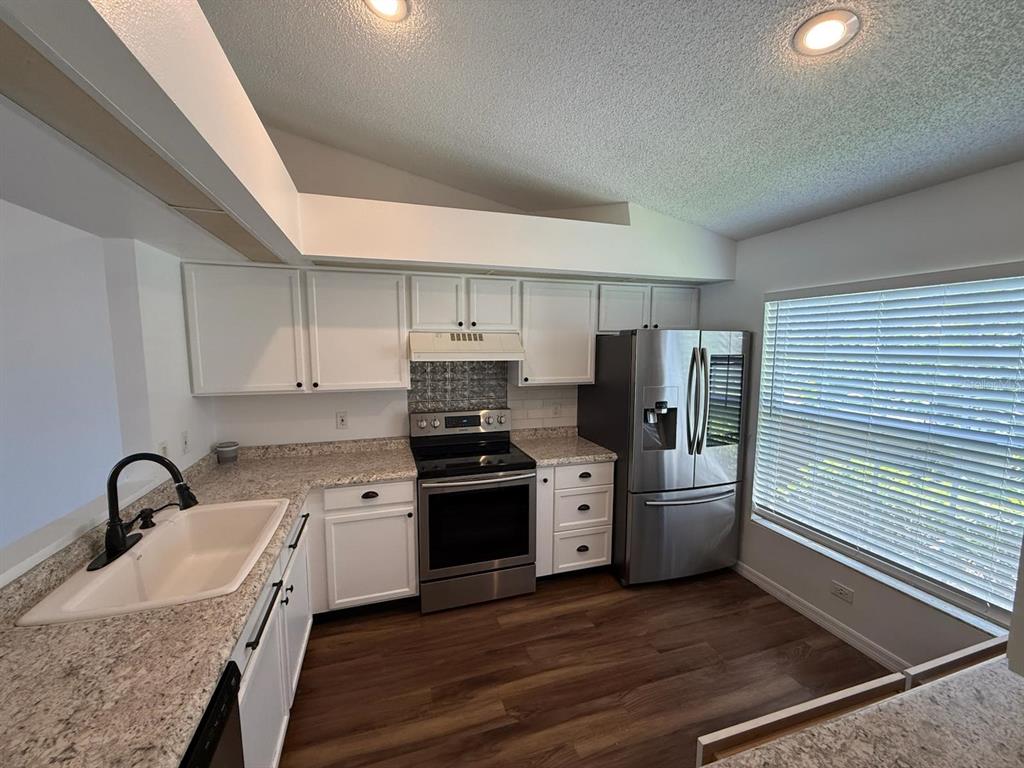 13531 SUMMERTON DRIVE, ORLANDO, FL — photo 5 of 30