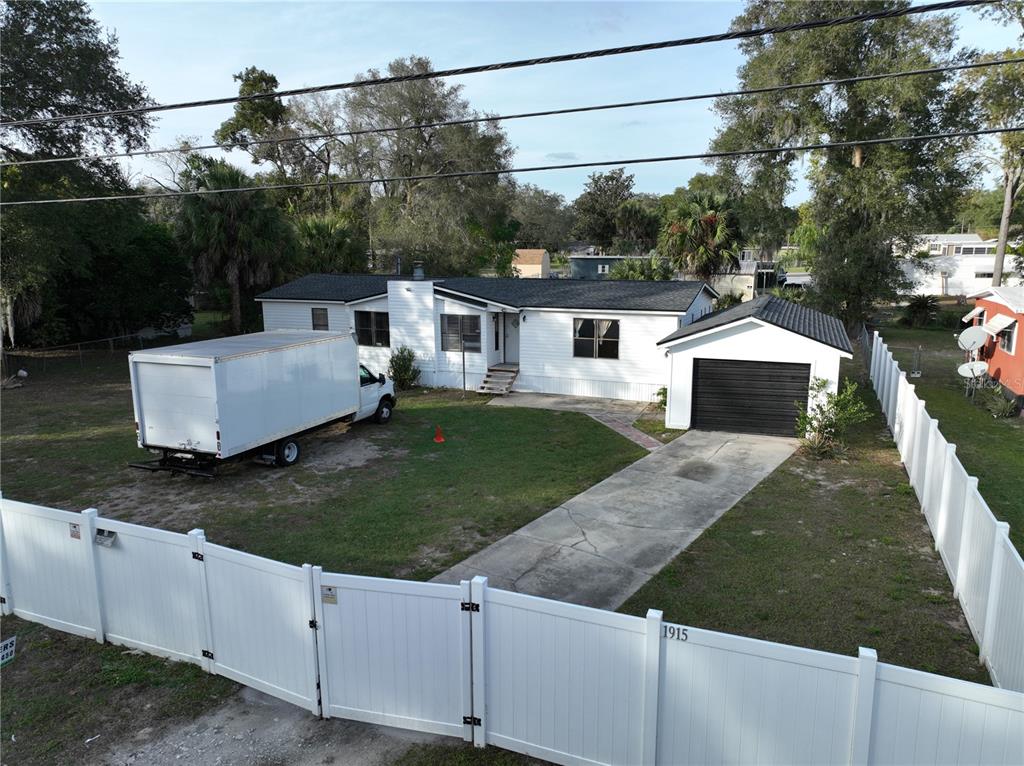 1915 MILLER BOULEVARD