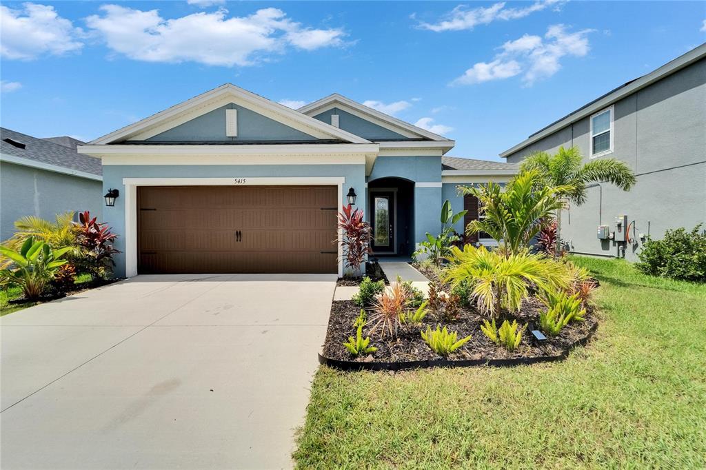5415 LIMELIGHT DRIVE