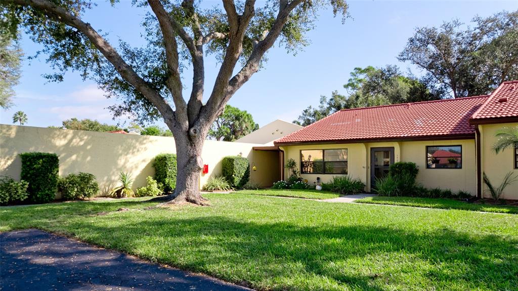 1217 56TH STREET W UNIT 1217