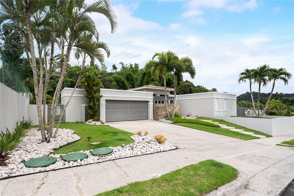 4TH ST. VILLA MERCEDES II UNIT F5