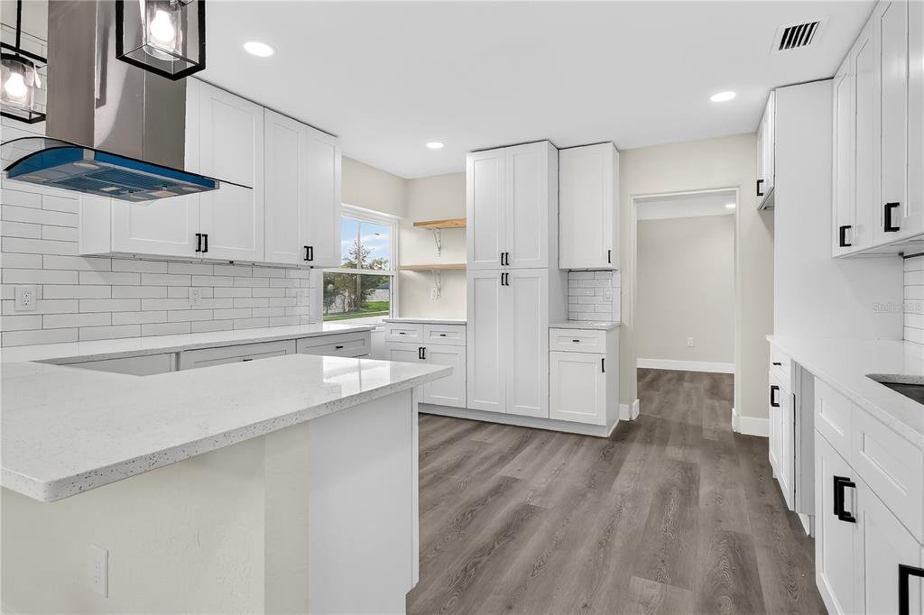 2612 ROXBURY ROAD, WINTER PARK, FL — photo 5 of 30