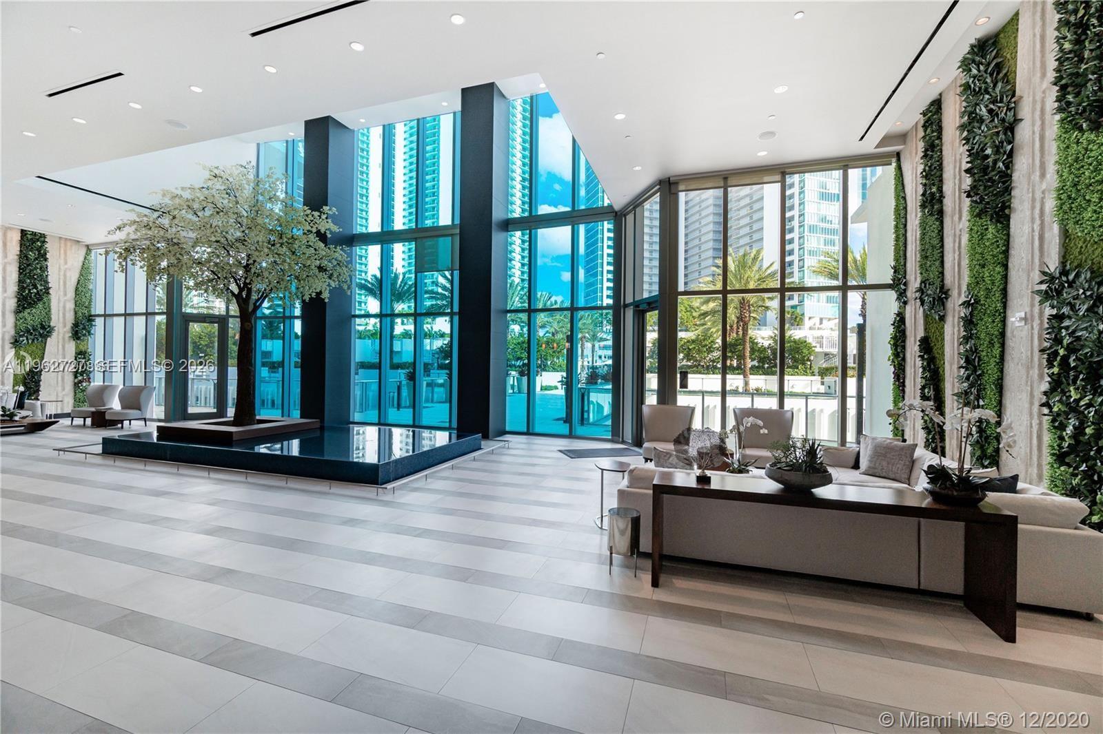 851 NE 1st Ave # 3903, Miami FL 33132