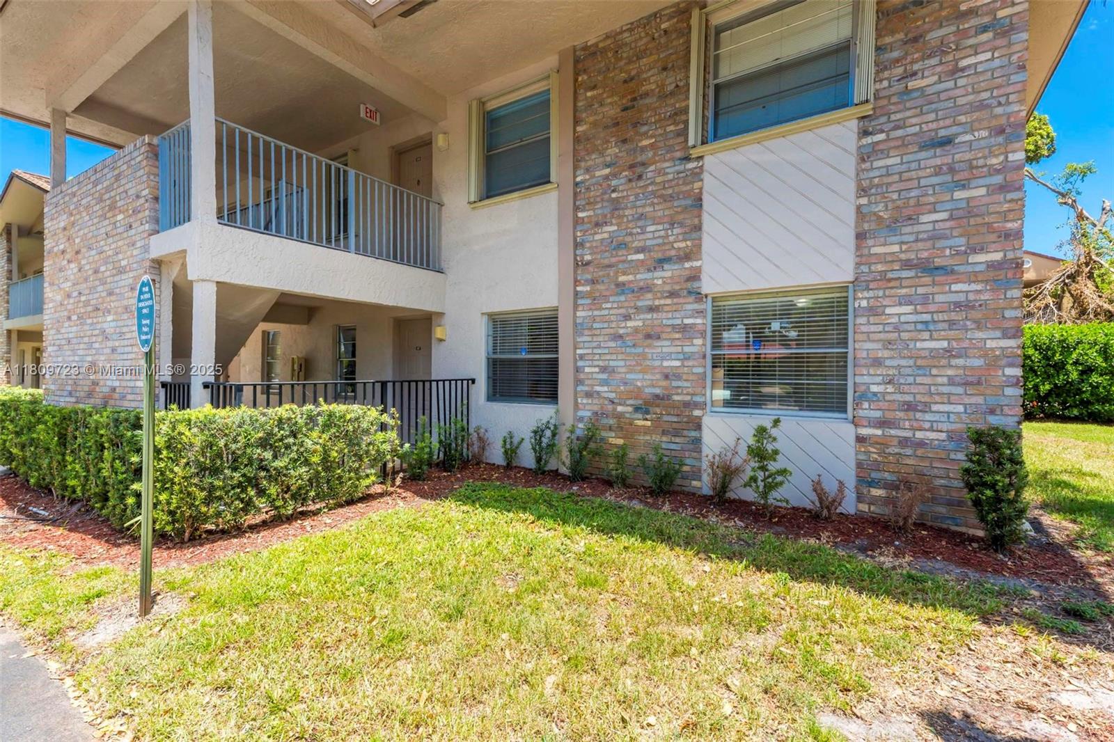 8317 Royal Palm Blvd # 104, Coral Springs FL 33065