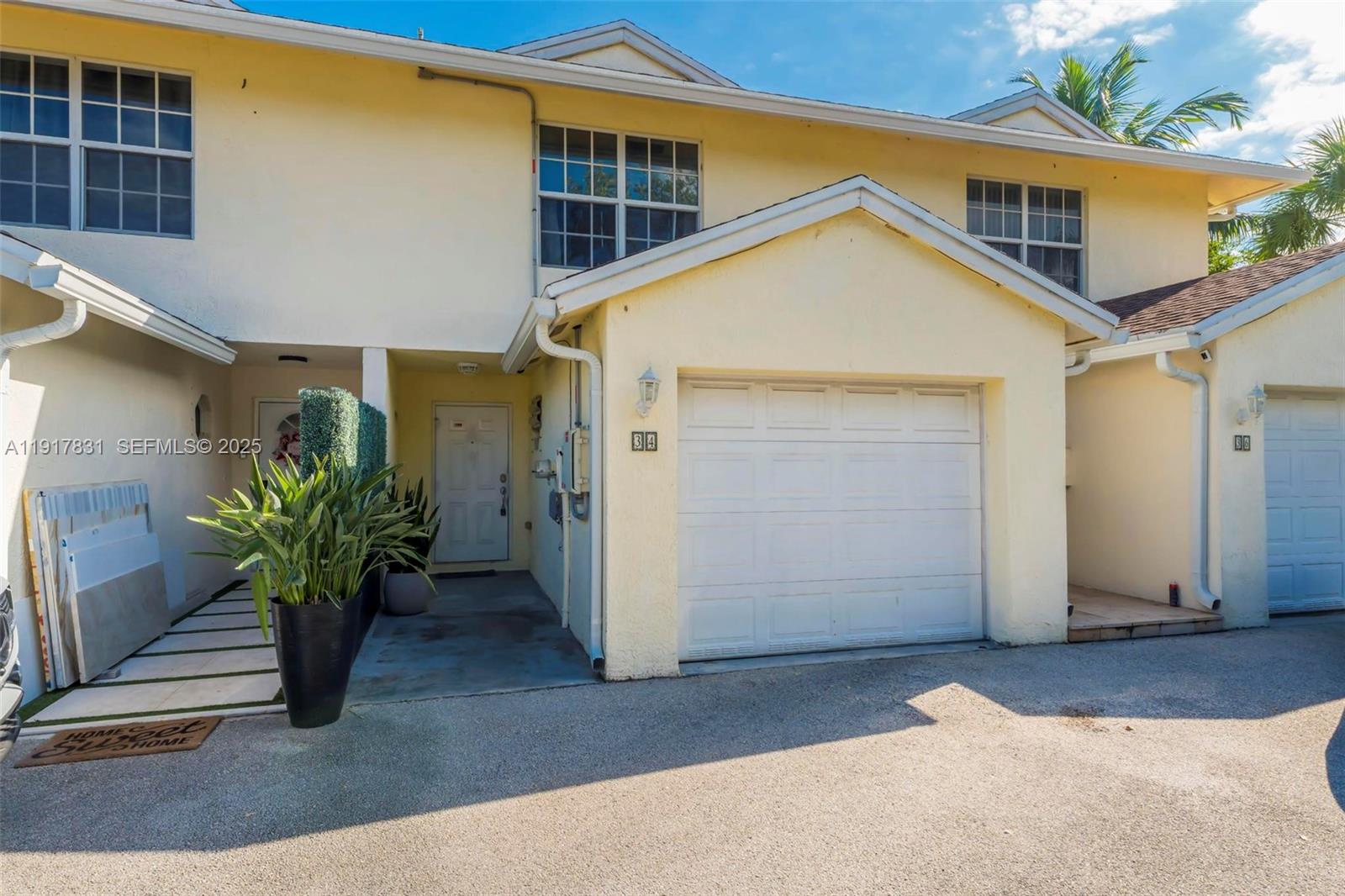 1534 NW 45th St, Deerfield Beach FL 33064