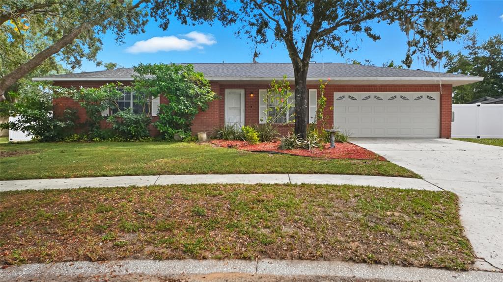 1404 SHADOW CREEK PLACE
