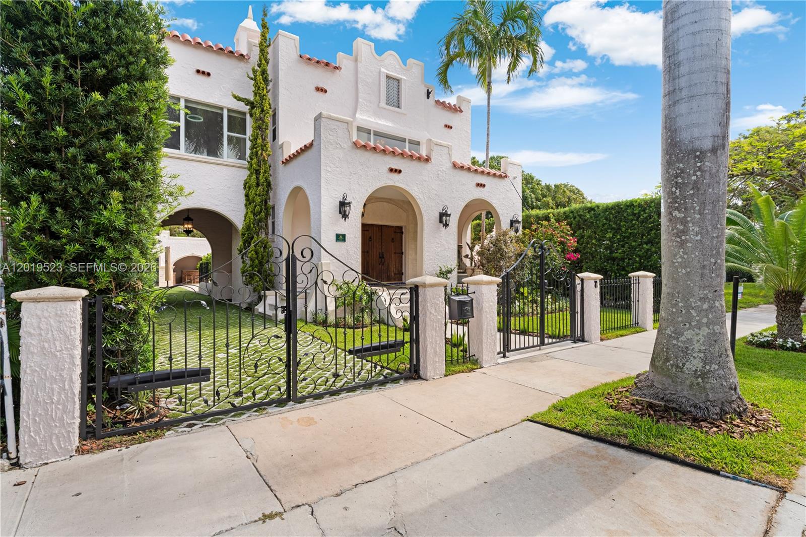 31 NE 46th St, Miami FL 33137
