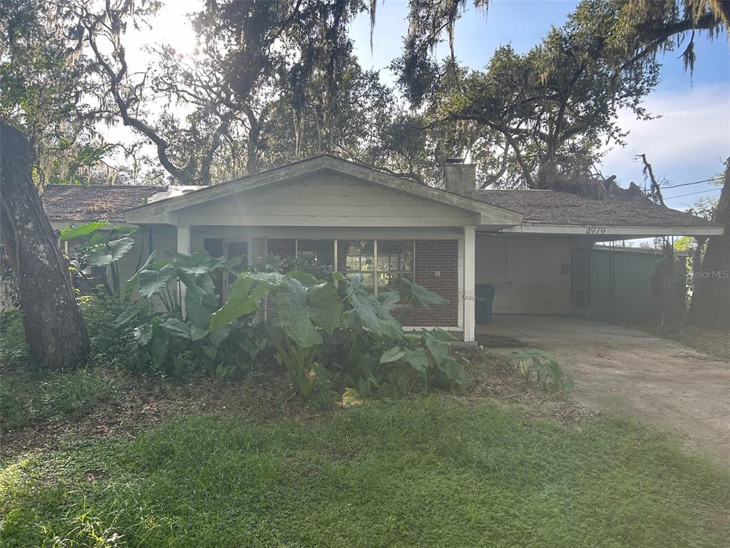 4979 LAKEWOOD DRIVE