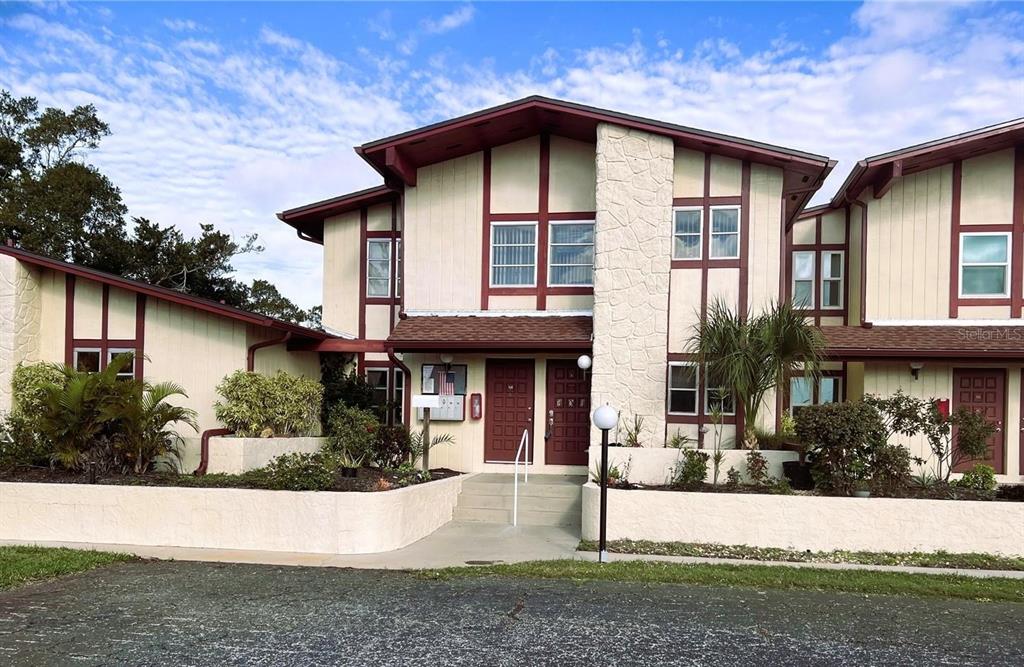 93 BOUNDARY BOULEVARD UNIT 303