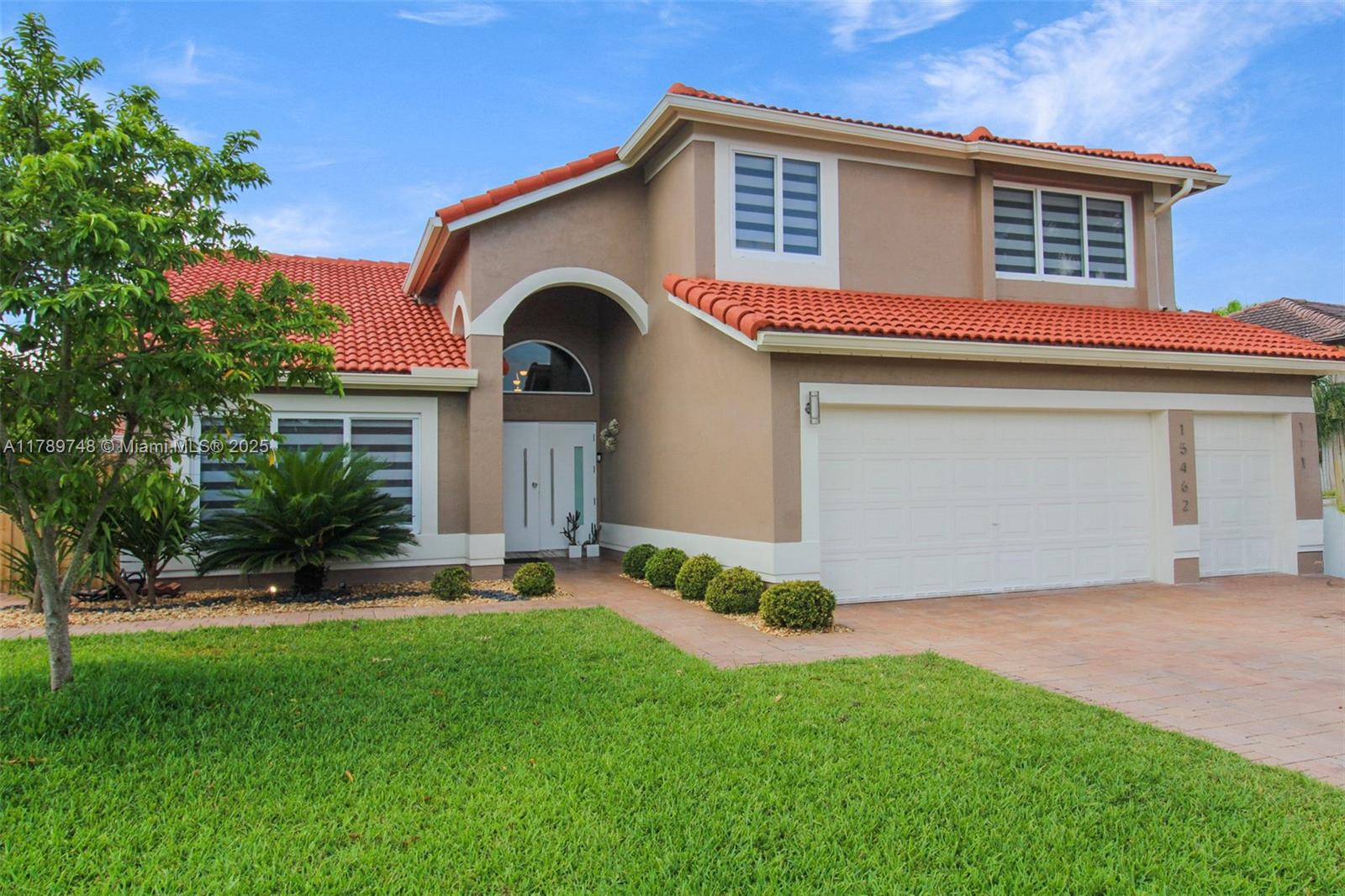 15462 SW 147th St, Miami FL 33196