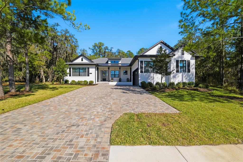 4586 HICKORY OAK DRIVE