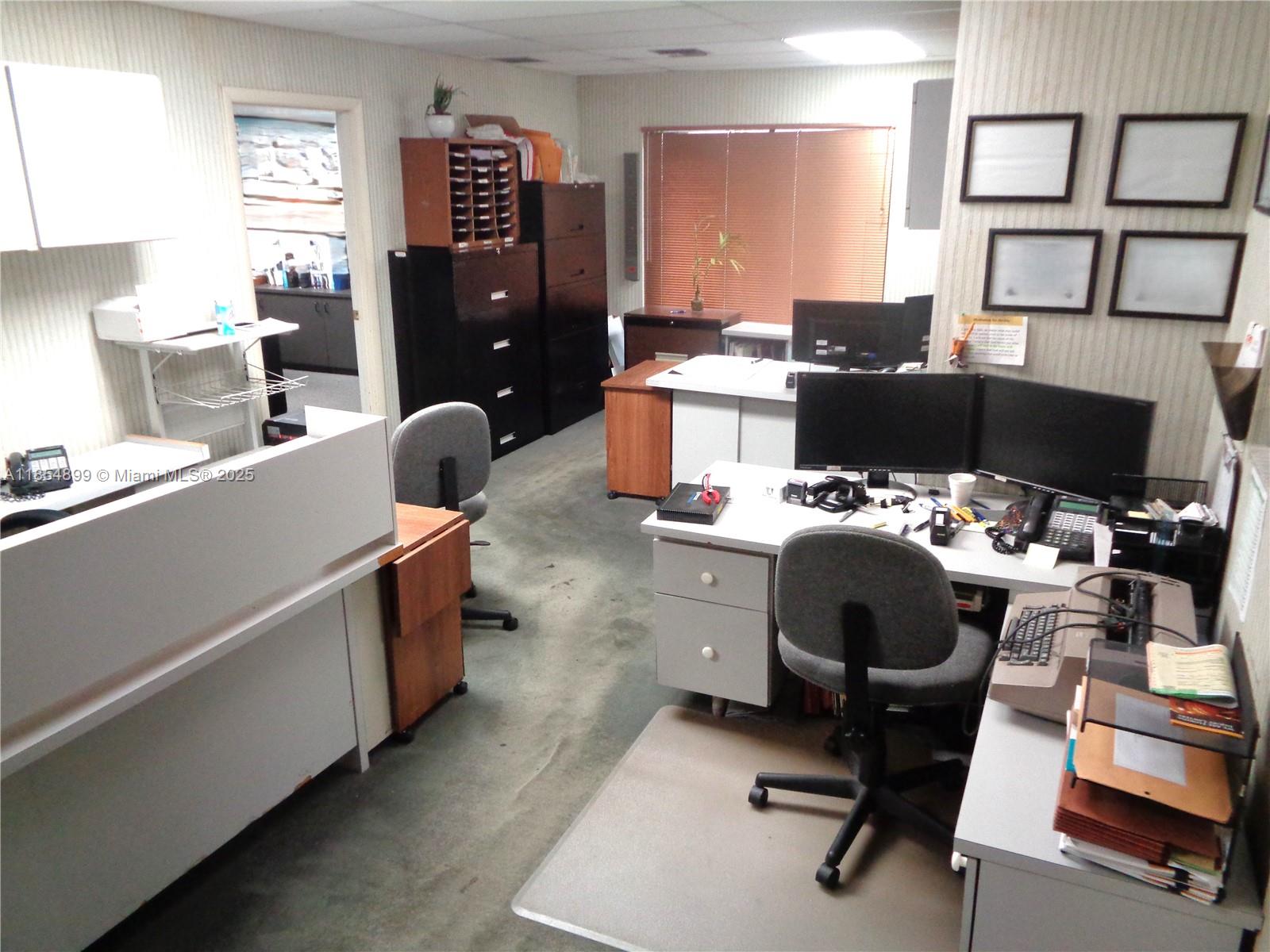 7800 W Oakland Park Blvd # 100, Sunrise FL 33351