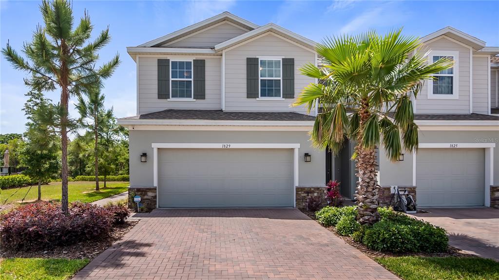 1829 HOLDEN RIDGE LANE