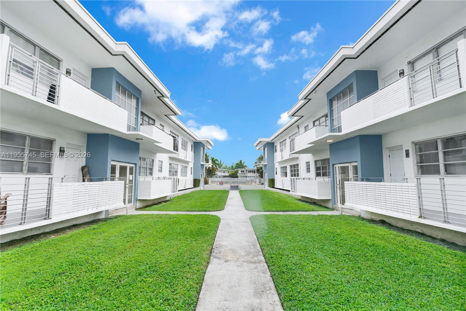 200 S Shore Dr # 12, Miami Beach FL 33141