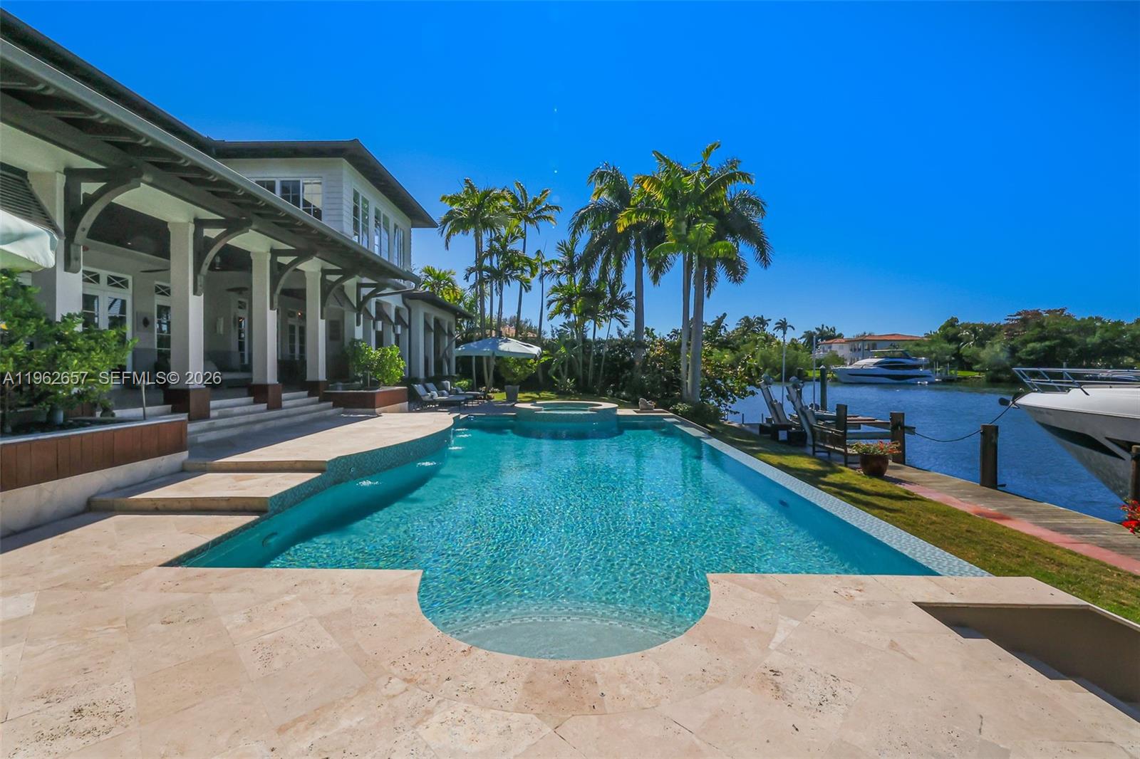 9320 Balada St, Coral Gables FL 33156