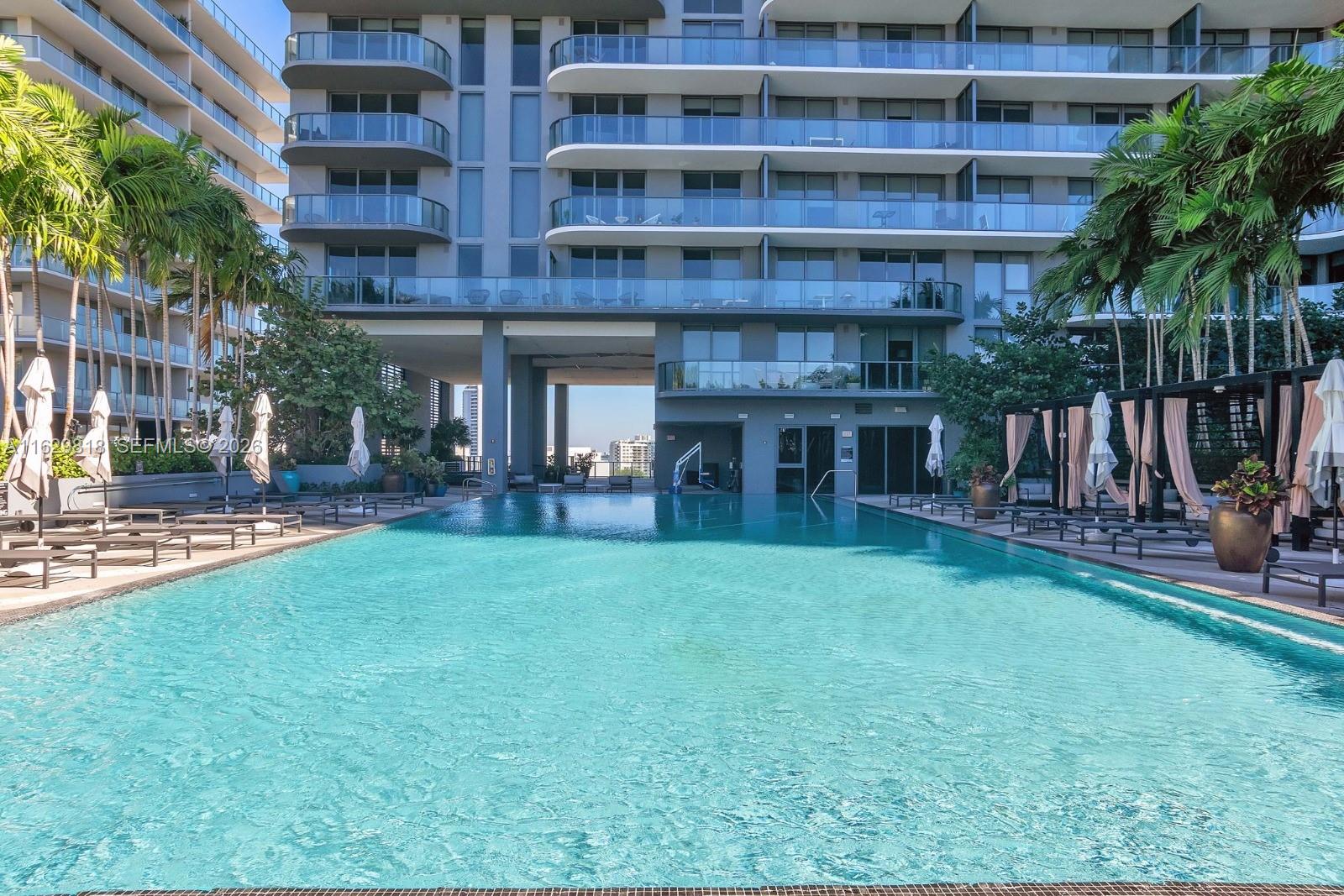 121 NE 34th St # 905, Miami FL 33137
