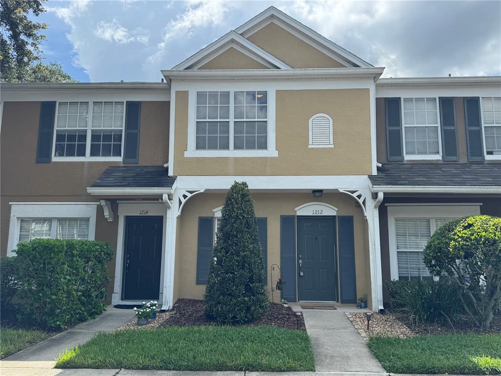 1212 KENNEWICK COURT