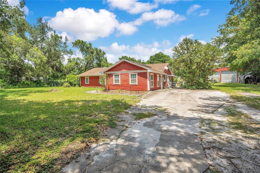 121 AZALEA ROAD, DEBARY, FL — photo 3 of 30