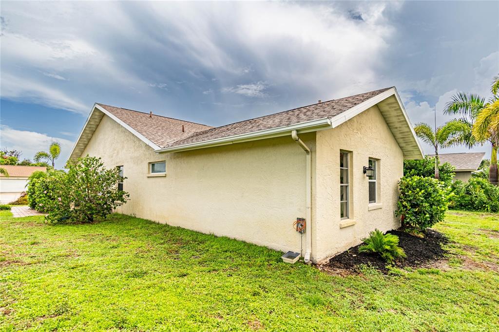 1501 63RD STREET W, BRADENTON, FL — photo 4 of 30