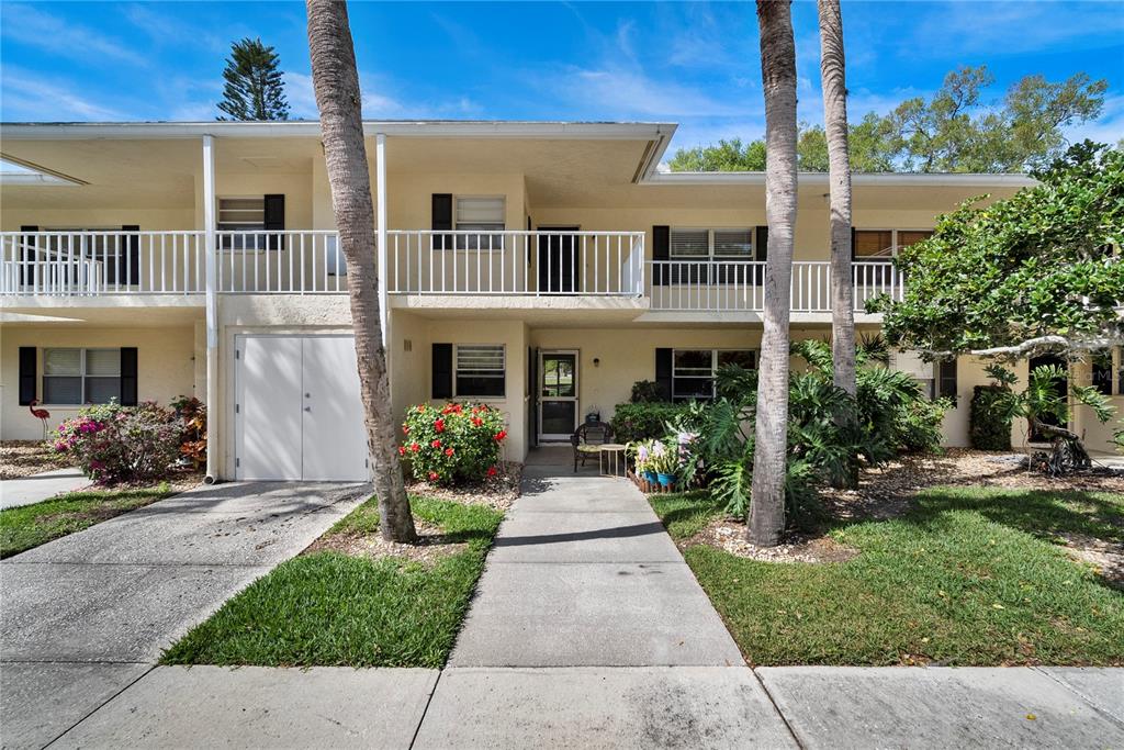 7860 PALM AIRE LANE UNIT 104