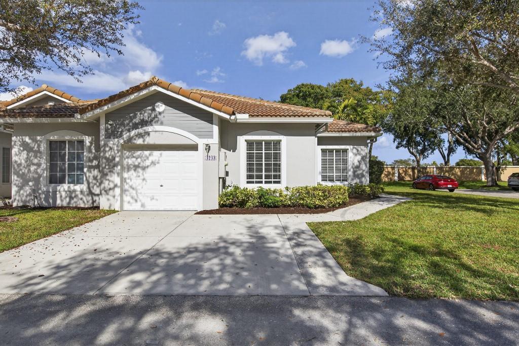 4243 SW 10th Court, Deerfield Beach FL 33442