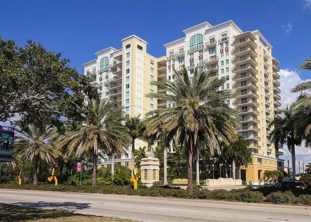 800 N TAMIAMI TRAIL UNIT 708