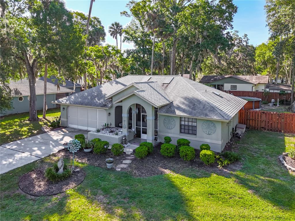 27 BLACK HAWK PLACE