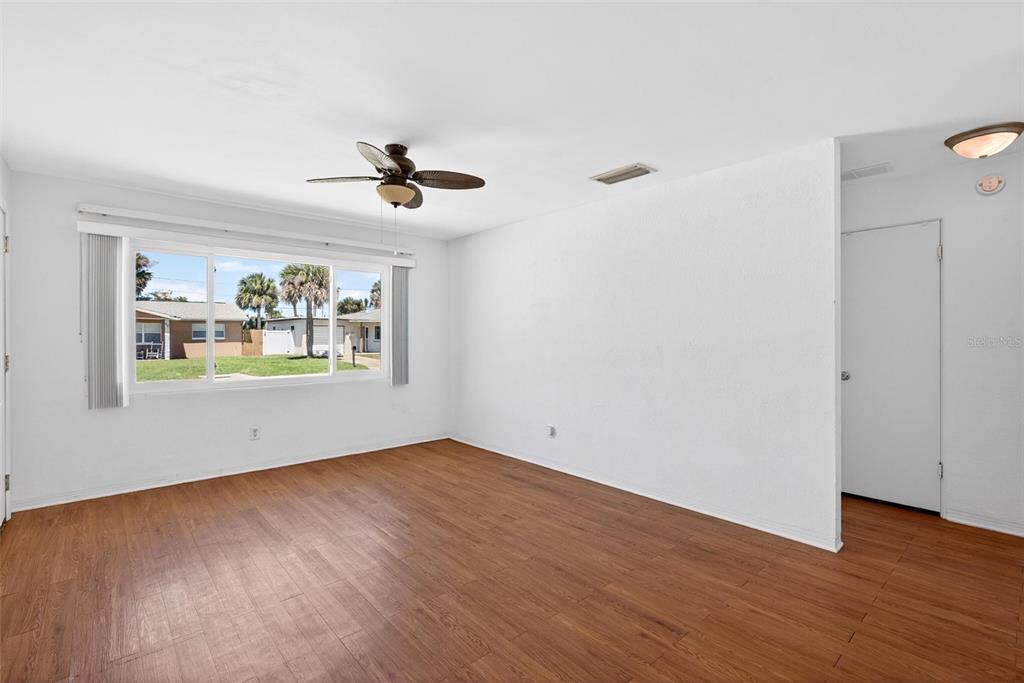 47 CAROL ROAD, ORMOND BEACH, FL — photo 4 of 30