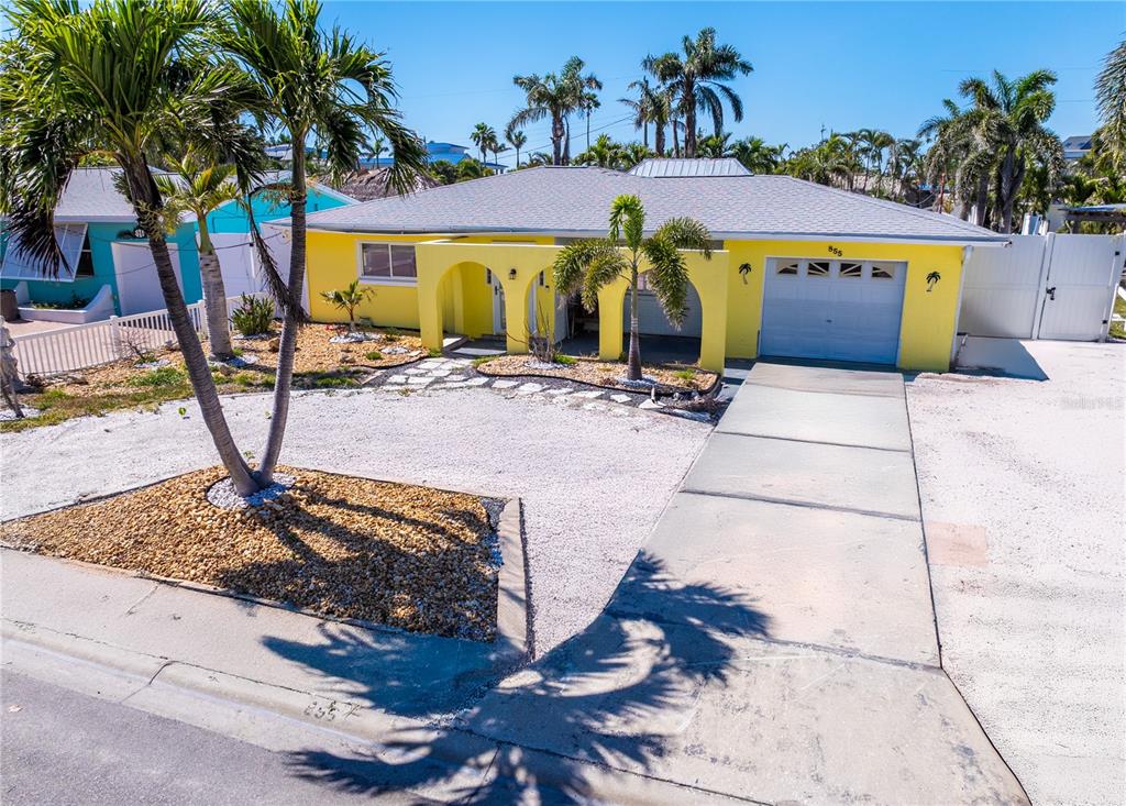 855 BOCA CIEGA ISLE DRIVE