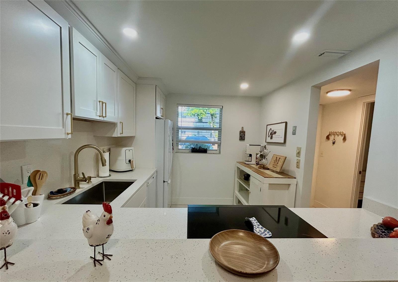 3060 Holiday Springs Boulevard # 102, Margate FL 33063