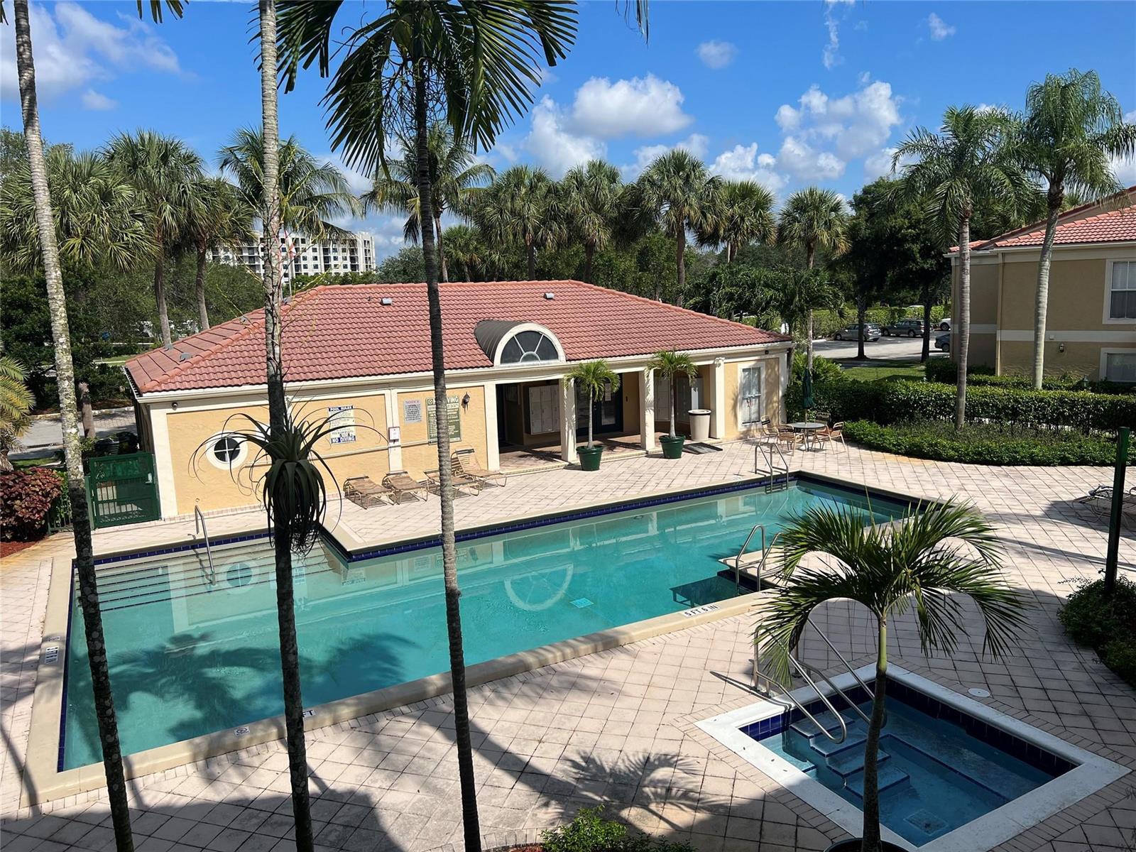 875 Riverside Drive # 725, Coral Springs FL 33071