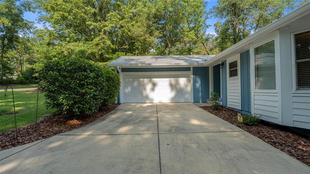 10316 NW 25TH PLACE, GAINESVILLE, FL — photo 3 of 30