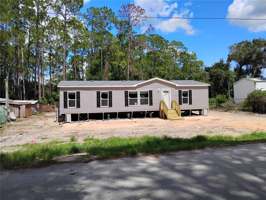 5759 SE 184 TERRACE, OCKLAWAHA, FL — photo 3 of 14