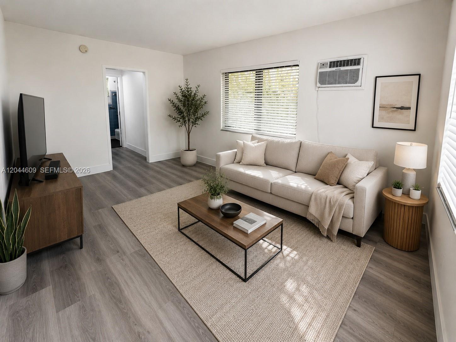34 Madeira Ave # 3, Coral Gables FL 33134